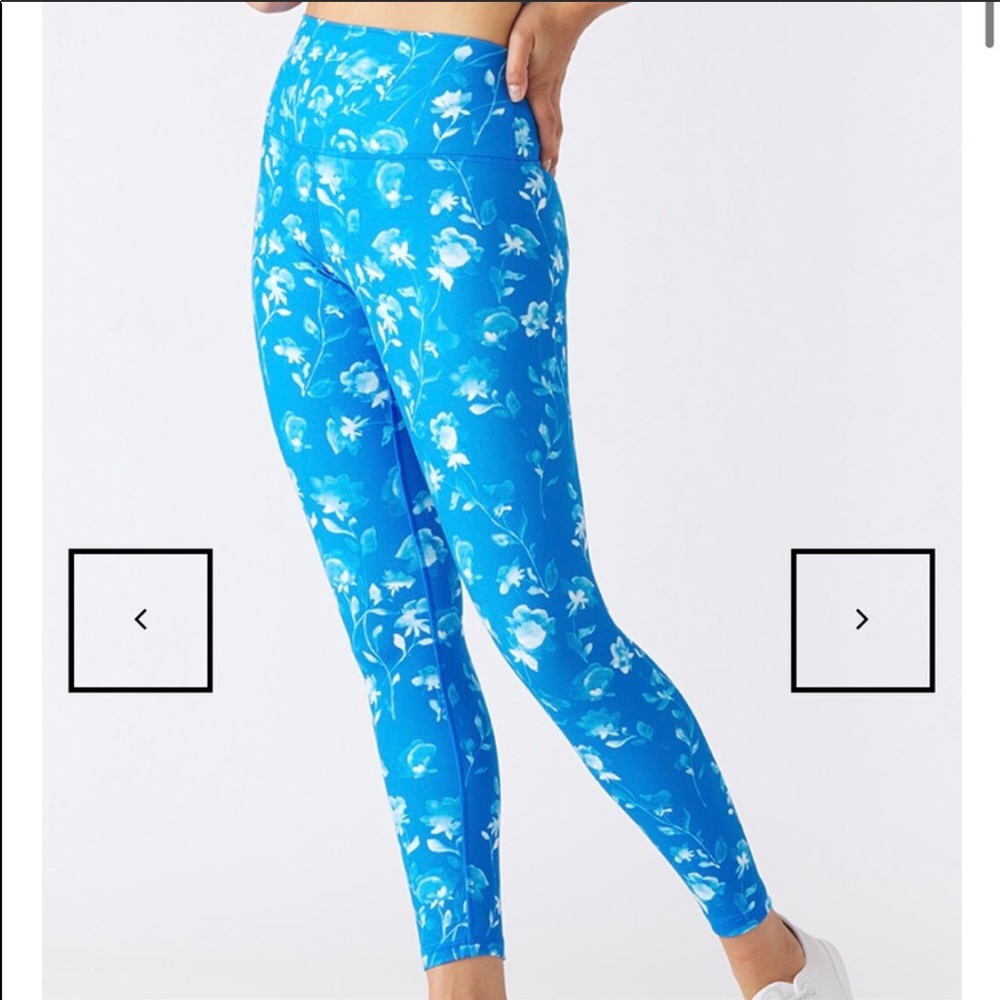 Glyder Premier legging- size small- NWT